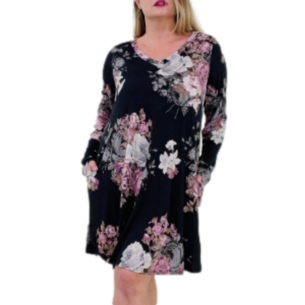 Ladies Size 2X Sew in Love, Black Vintage Floral dress!  NWT